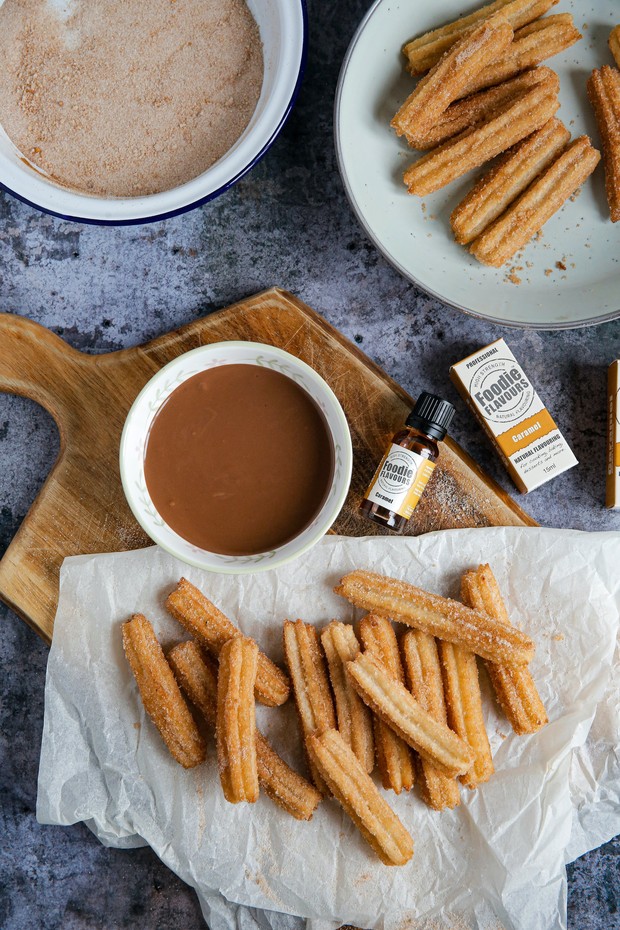Churros adalah jajanan khas italia