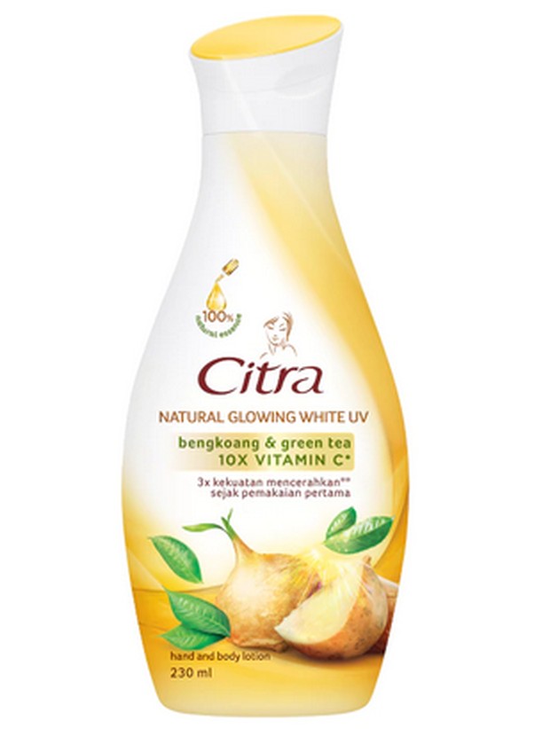 Body lotion yang membuat kulit kamu lebih dari cerah, namun juga terasa kenyal, bening bercahaya.