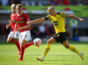 Freiburg Vs Dortmund: Die Borussen Tumbang 1-2