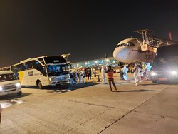 Pemerintah Pulangkan 121 WNI dan 8 Jenazah dari Taiwan