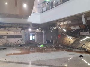 Hasil Uji Labfor: Diduga Ada Kebocoran Pipa Gas di Margo City Hasil Uji Labfor: Diduga Ada Kebocoran Pipa Gas di Margo City