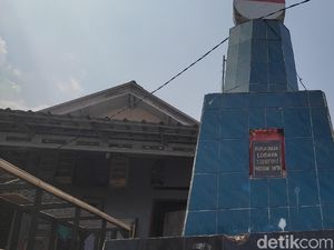 Tugu Gojali Buntung Pandeglang yang Kini Terbengkalai