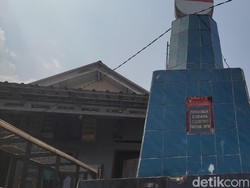 Tugu Gojali Buntung Pandeglang yang Kini Terbengkalai
