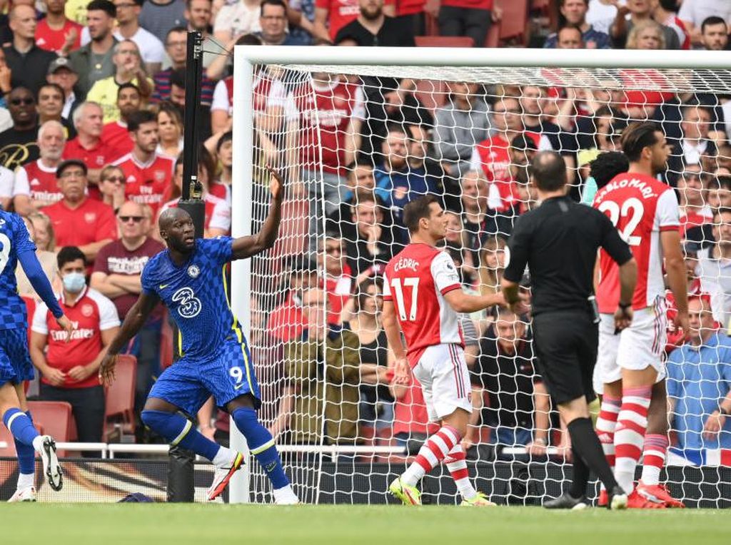 Babak I Arsenal Vs Chelsea: Lukaku Bikin Gol, The Blues Unggul 2-0
