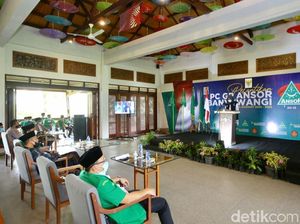 Hadiri Pelantikan GP Ansor Banyuwangi, Bupati Ipuk Ajak Bersama Tangani Pandemi