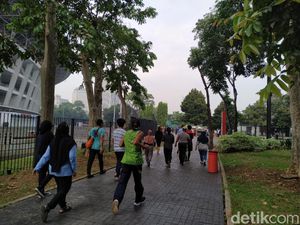 GBK Ramai Disambangi Warga, Ring Road Masih Ditutup Saat Weekend