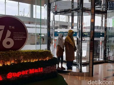 Mal di Purwokerto Mulai Buka, Pengunjung Masih Sepi