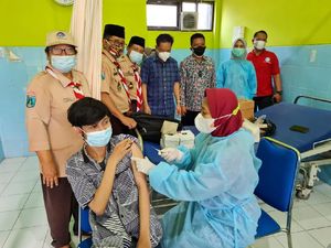 Persiapan PTM, 203 Anggota Pramuka Kota Mojokerto Divaksin COVID-19