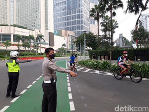 Polisi Masih Larang Pesepeda Melintas di Jalan Sudirman Jakpus