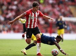 Southampton Sukses Sulitkan MU