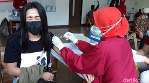 Vaksinasi Buruh di Solo Raya Terus Digenjot
