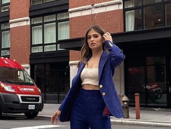 Tinggalkan Ortodoks, Wanita Ini Pertama Kali Pakai Celana di Usia 27