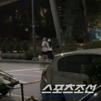 Joy Red Velvet tertangkap kamera tengah berkencan dengan Crush