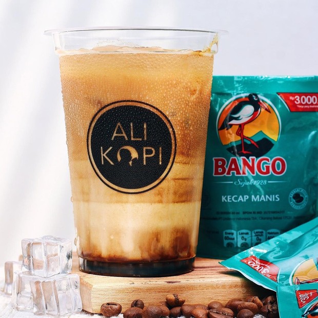 kolaborasi brand kopi dengan kecap bango