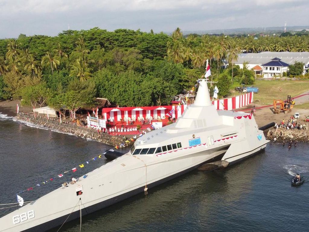 Gahar! Ini KRI Golok, Kapal Perang Anyar TNI dengan Kemampuan Siluman