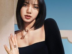 Debut Solo! Lalisa Jadi Ratu Thailand di MV LALISA