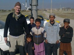 Warga AS Minta Biden Selamatkan Kakaknya yang Disandera Taliban