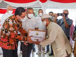 PBSI Gelar Vaksinasi COVID-19 dan Bakti Sosial di Cipayung