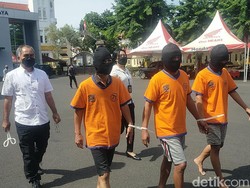 Satu DPO Pembunuh Pria yang Tewas Bersimbah Darah di Surabaya Tengah Diburu