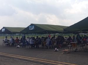 Kejar Herd Immunity, Ribuan Warga Vaksinasi di Lanud Husein Sastranegara