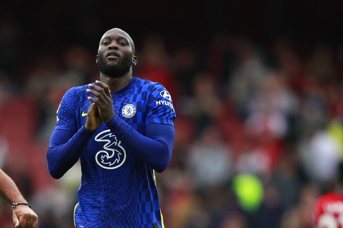 Chelseas Romelu Lukaku reacts after the English Premier League soccer match between Arsenal and Chelsea at the Emirates stadium in London, England, Sunday, Aug. 22, 2021. (AP Photo/Ian Walton)