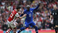 Penyerang 28 tahun itu sukses bikin malu bek-bek Arsenal di atas lapangan.