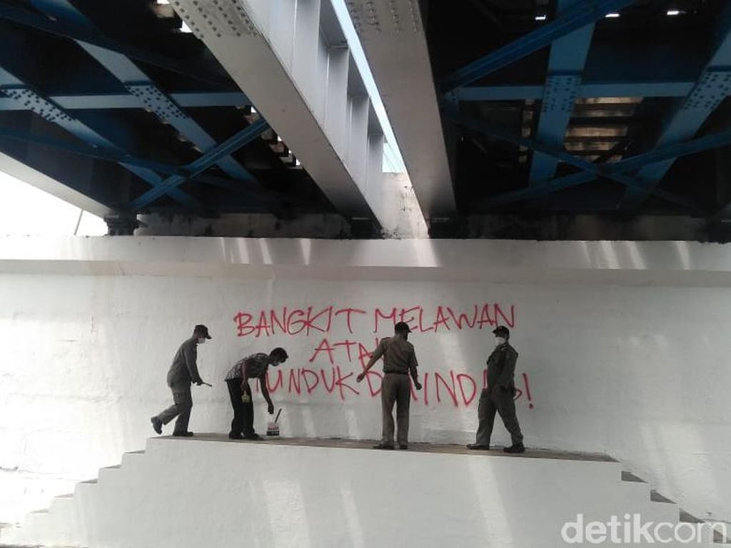 Mural Kritikan Dihapus Aparat, Seniman Grafiti Pertanyakan Hal Ini