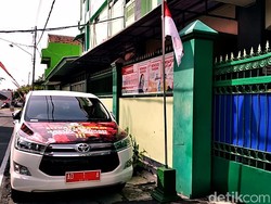 Sederet Aksi Gibran Parkir Mobil Dinas untuk Awasi Pelanggaran