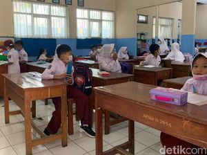 PPKM Level 4, Bupati Cianjur Instruksikan Sekolah Tunda Tatap Muka