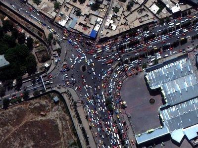 Hiruk-pikuk Bandara Kabul Terlihat Dari Foto Udara