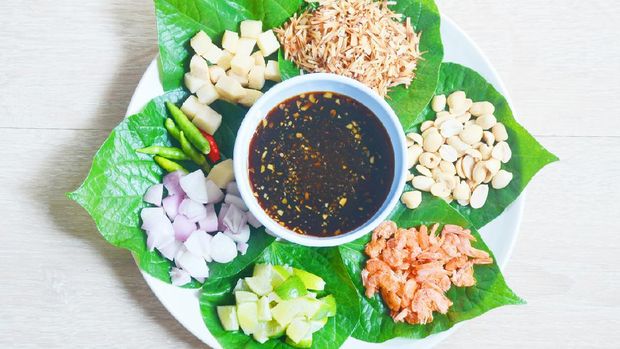 camilan miang kham Thai food name is