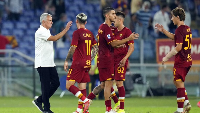 Romas head coach Jose Mourinho calls out to his players during a friendly match between Roma and Raja Casablanca, at Romes Olympic Stadium, Saturday, Aug. 14, 2021. (AP Photo/Andrew Medichini)
