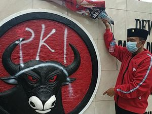 Kantor DPC PDIP Pacitan Jadi Sasaran Vandalisme, Lambang Partai Dicoreti PKI