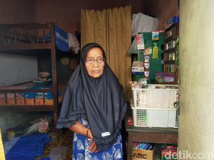 Lansia Ini Nelangsa Tak Dapat Bansos, Untung Punya Tetangga Rasa Keluarga