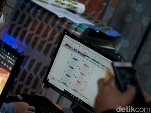 Menkes Sedih Ada yang Bobol PeduliLindungi untuk Sertifikat Vaksin