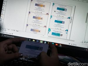 93 Sertifikat Sudah Dijual Pembobol PeduliLindungi, Harga Capai Rp 500 Ribu 93 Sertifikat Sudah Dijual Pembobol PeduliLindungi, Harga Capai Rp 500 Ribu