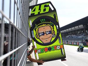 Hasil Free Practice 3 MotoGP San Marino 2021: Valentino Rossi dan Marquez Jatuh Hasil Free Practice 3 MotoGP San Marino 2021: Valentino Rossi dan Marquez Jatuh