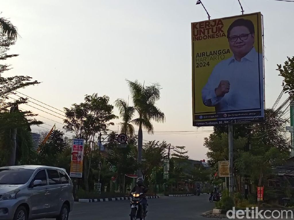 Pemkab Rembang Persoalkan Izin Pemasangan Baliho Politisi