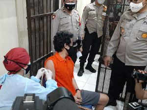 Tahanan Polsek Tebet Disuntik Dosis Kedua Vaksin Corona AstraZeneca