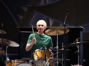 Charlie Watts Drummer Rolling Stones Meninggal karena Sakit Apa? Charlie Watts Drummer Rolling Stones Meninggal karena Sakit Apa?