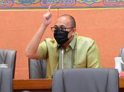 Andre Rosiade Jawab Ibas yang Bertanya-tanya soal Kereta Cepat dan Pandemi
