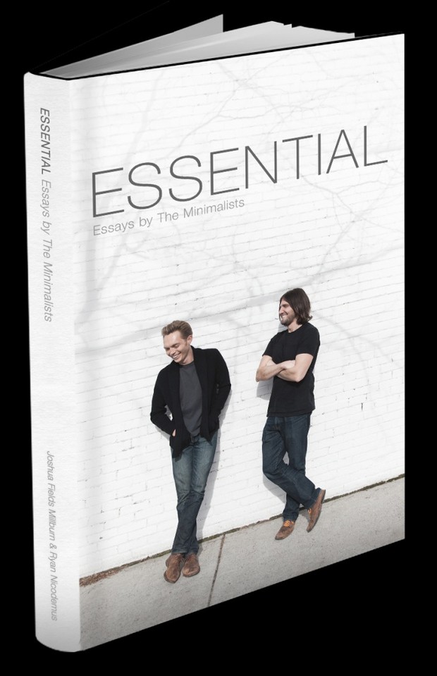 Buku tentang hidup minimalis Essential Essays/ Foto: Theminimalists.com