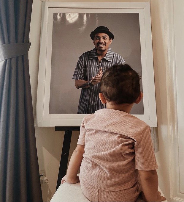 Pasangan Glenn Fredly dan Mutia Ayu/