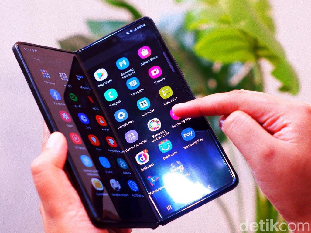 Samsung Ingin Penjualan HP Layar Lipat Kalahkan Galaxy Note