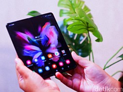 Ada PPKM, Pemesanan Galaxy Z Fold 3 & Flip 3 di Indonesia 8x Lipat