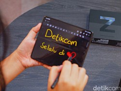 Tips Coret-coret Kreatif Pakai Samsung Galaxy Z Fold 3 5G