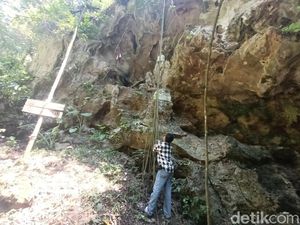 Foto: Gua Tersembunyi di Karawang yang Jadi Lokasi Syuting Film Korea Foto: Gua Tersembunyi di Karawang yang Jadi Lokasi Syuting Film Korea