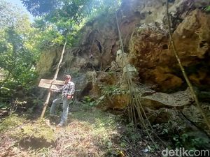 Wisata Alam Gua Dayeuh, Keindahan Tersembunyi di Karawang