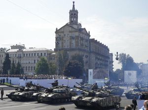 Ancang-ancang AS Selamatkan Warganya Saat Rusia-Ukraina Kian Tegang