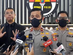 Polisi Gali Motif Muhammad Kece yang Diduga Hina Islam Polisi Gali Motif Muhammad Kece yang Diduga Hina Islam